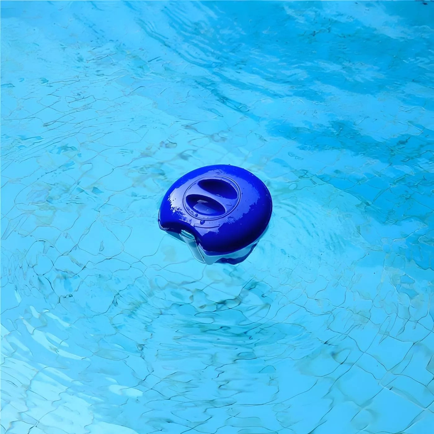 Baseino plūduras su chloro dozatoriumi ir termometru